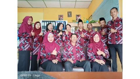 Tentang Sekolah